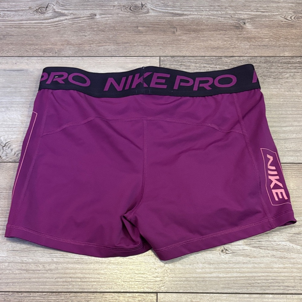 Nike Women's Magenta Athletic Shorts - Picture 4 of 5